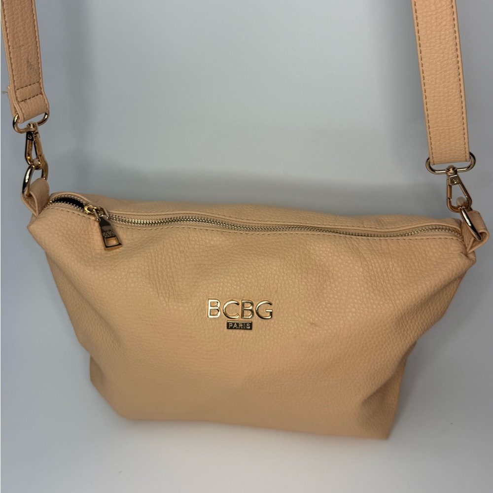 BCBG Paris Cream Pebbled Faux Leather Shoulder Bag - Picture 2 of 6